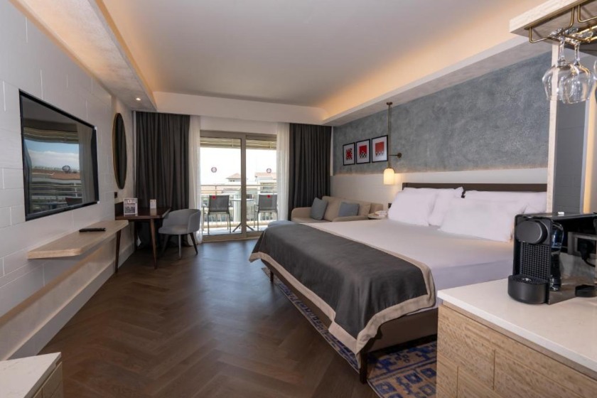 Lara Barut Collection-Ultra All Inclusive Antalya - Deluxe Room Side Sea View & Pool View