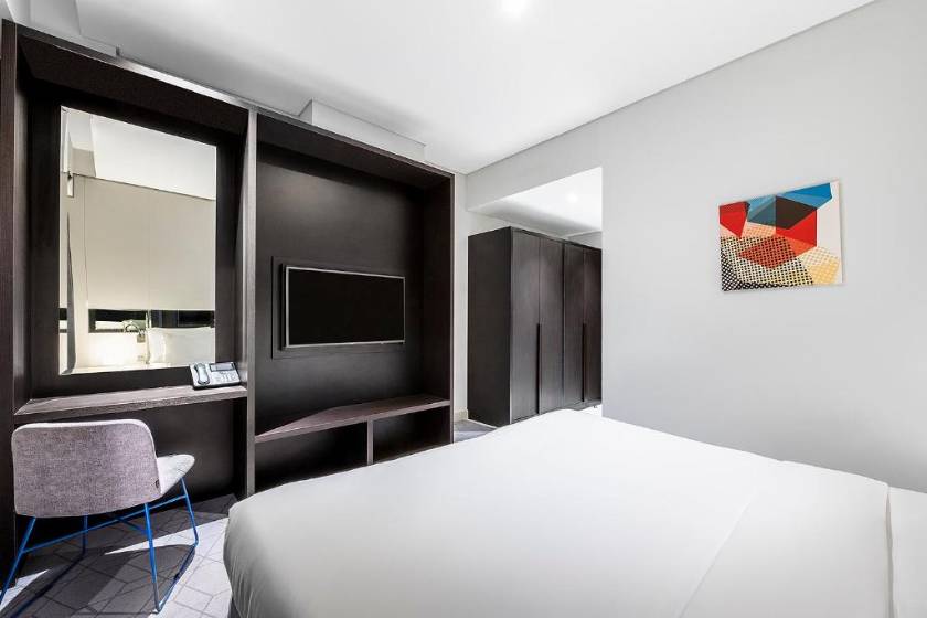 Studio M Arabian Plaza Hotel & Hotel Apartments - Premium Two Bedroom Apartment -with complimentary Shuttle Service to the Beach and Deira City Center