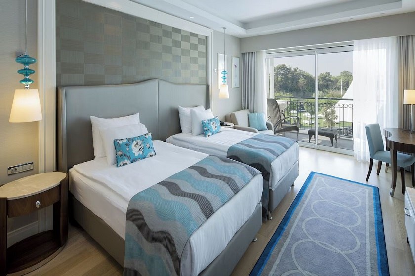 Titanic Deluxe Golf Belek Antalya - Family Pool Suite Balcony