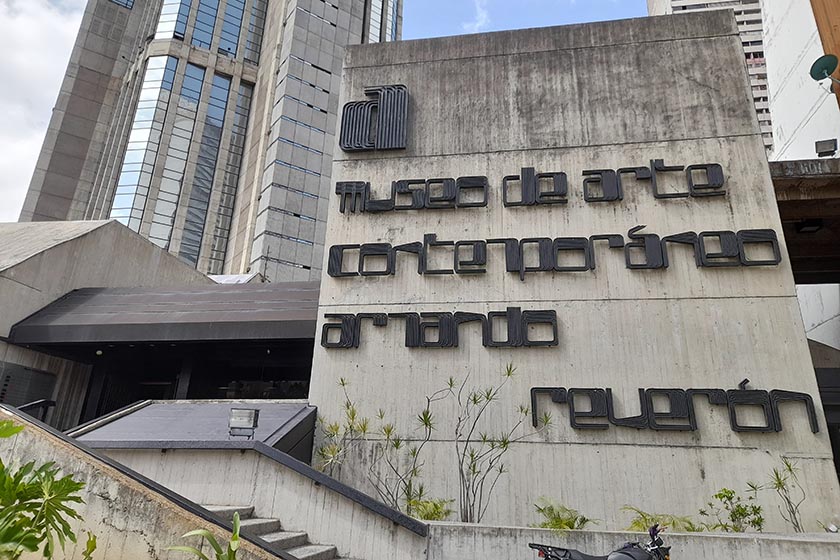 موزه هنر معاصر (Museo de Arte Contemporaneo) ونزوئلا. منبع عکس: گوگل مپ. عکاس: Carles S. Brito D