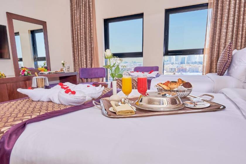 Carlton Dubai Creek Hotel - Studio Room - Creek View