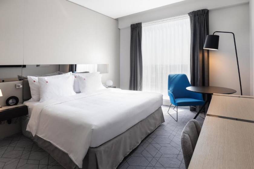 Studio M Arabian Plaza Hotel & Hotel Apartments - Urban One Bedroom Apartment - with complimentary Shuttle Service to the Beach and Deira City Center