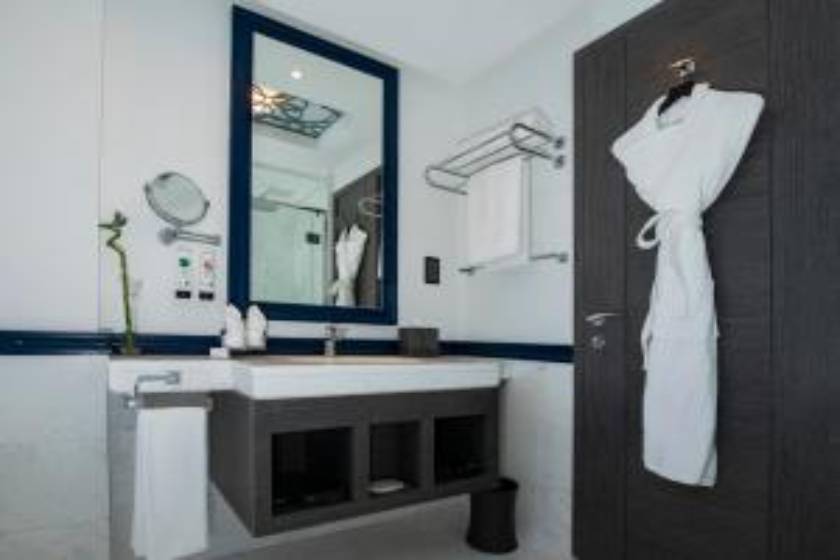 Edge Creekside Hotel - Two-Bedroom Suite