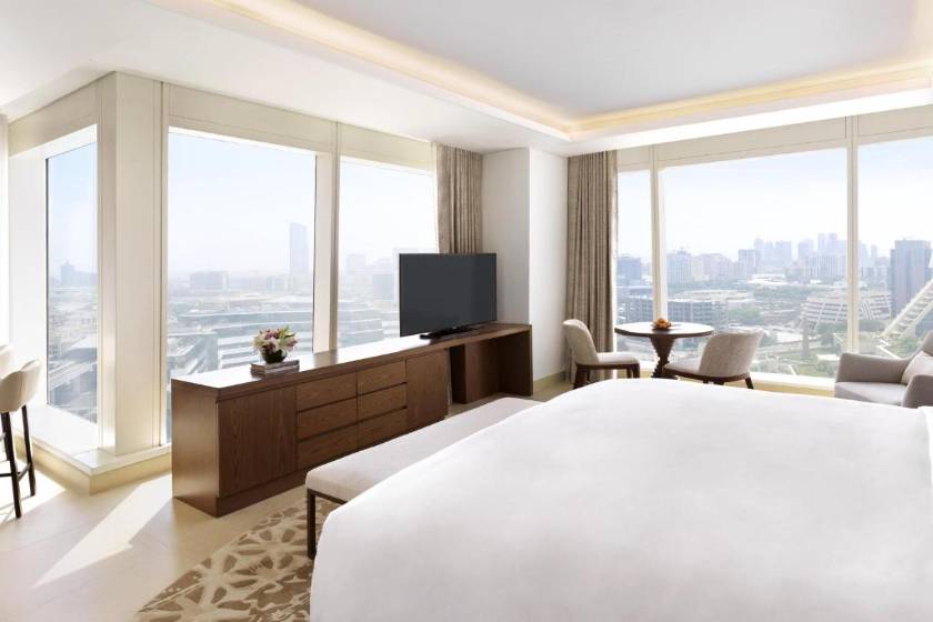 Sofitel Dubai The Obelisk - King Studio