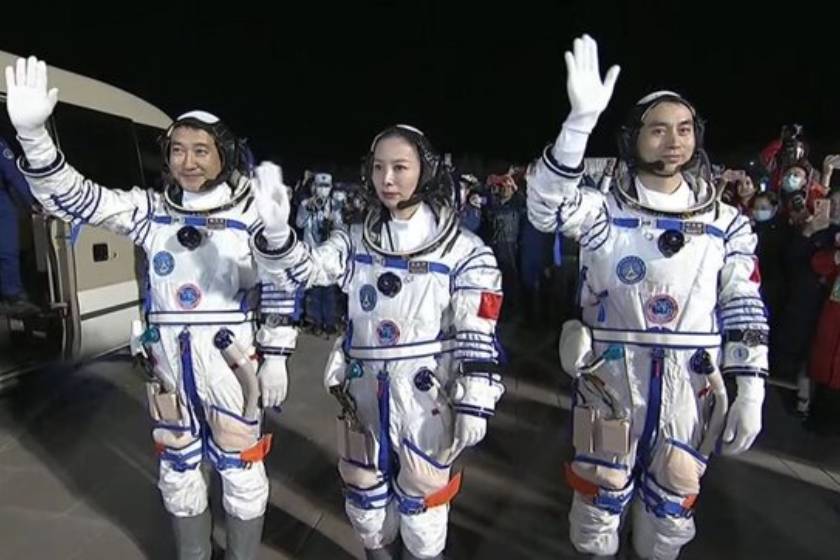 چین وارد صنعت توریسم فضایی شد