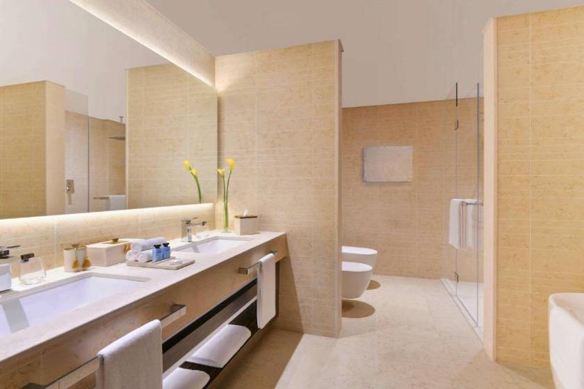 Sofitel Dubai The Obelisk - King Studio