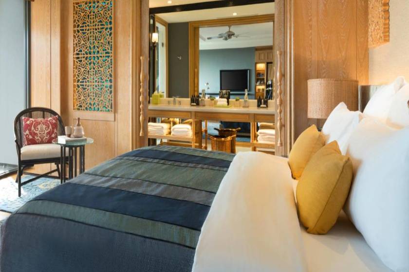 Hotel Indigo Bali Seminyak Beach, an IHG Hotel - King Suite with Courtyard Access