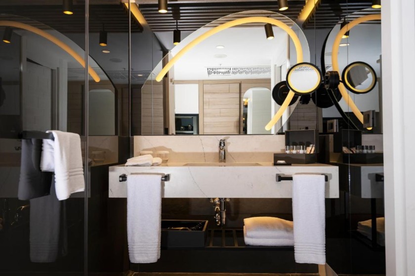 Lara Barut Collection-Ultra All Inclusive Antalya - Deluxe Room Side Sea View & Pool View