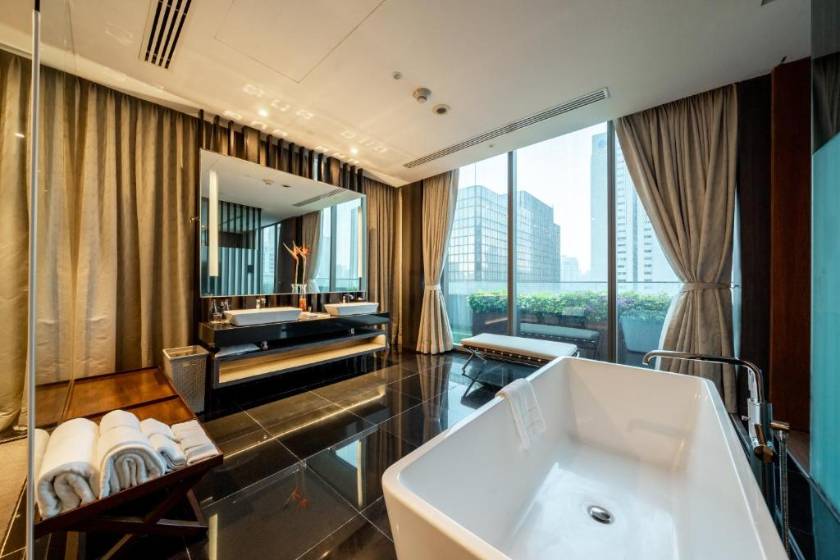 Amara Bangkok Hotel - AMARA SUITE, Lounge Access with Special Benefits