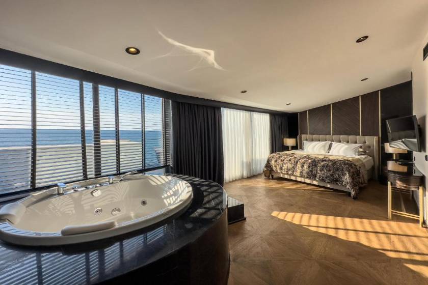 Charisma De Luxe Hotel - King Suite with Sea View