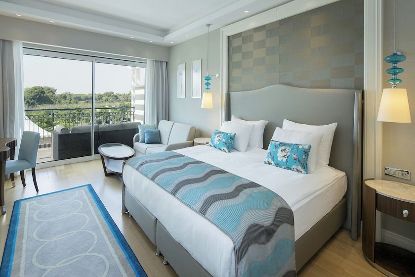 Titanic Deluxe Golf Belek Antalya - Family Pool Suite Balcony