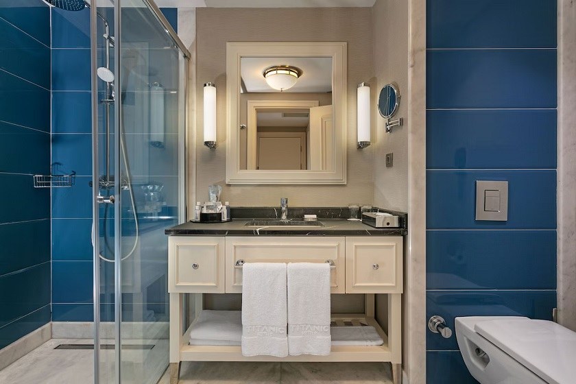 Titanic Deluxe Golf Belek Antalya - Family Pool Suite Balcony