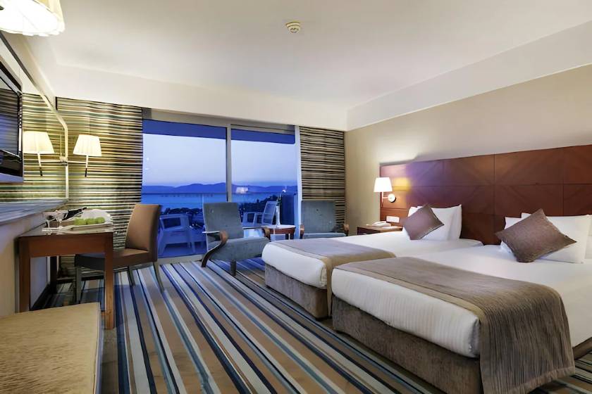 Pine Bay Holiday Resort - Superior Sea View + 2 Children