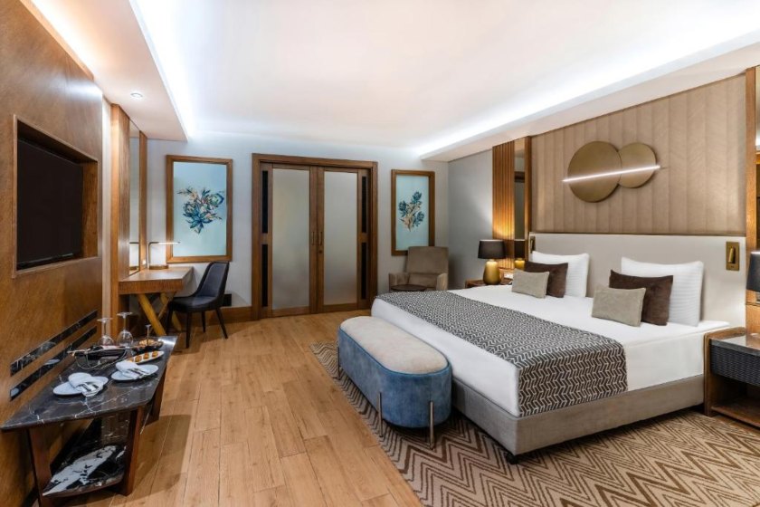 Susesi Luxury Resort Antalya - Deluxe Superior Room - Pool View