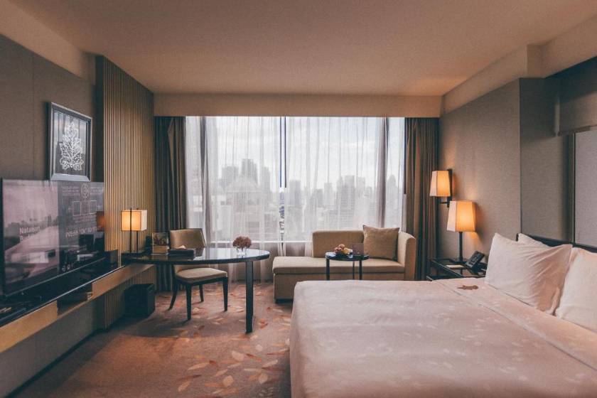 The Okura Prestige Bangkok - Deluxe Corner Twin room with panoramic view